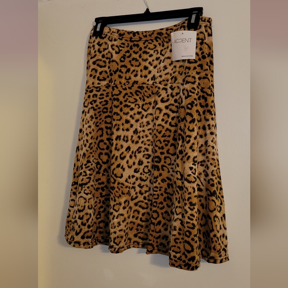 Accent Dresses & Skirts - Brown Leopard Tiered Midi A-Line Skirt